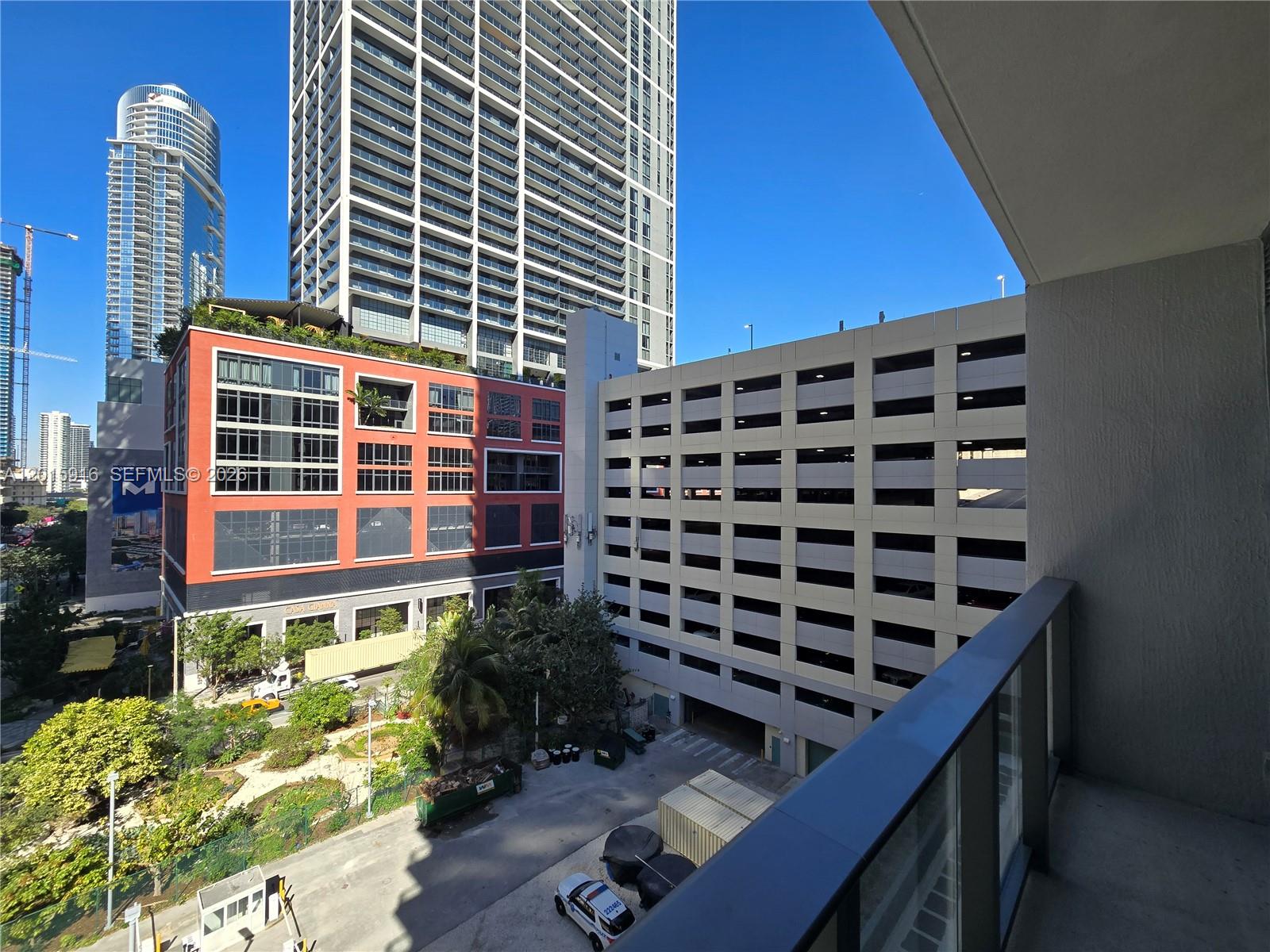 501 FIRST RESIDENCES - Residential