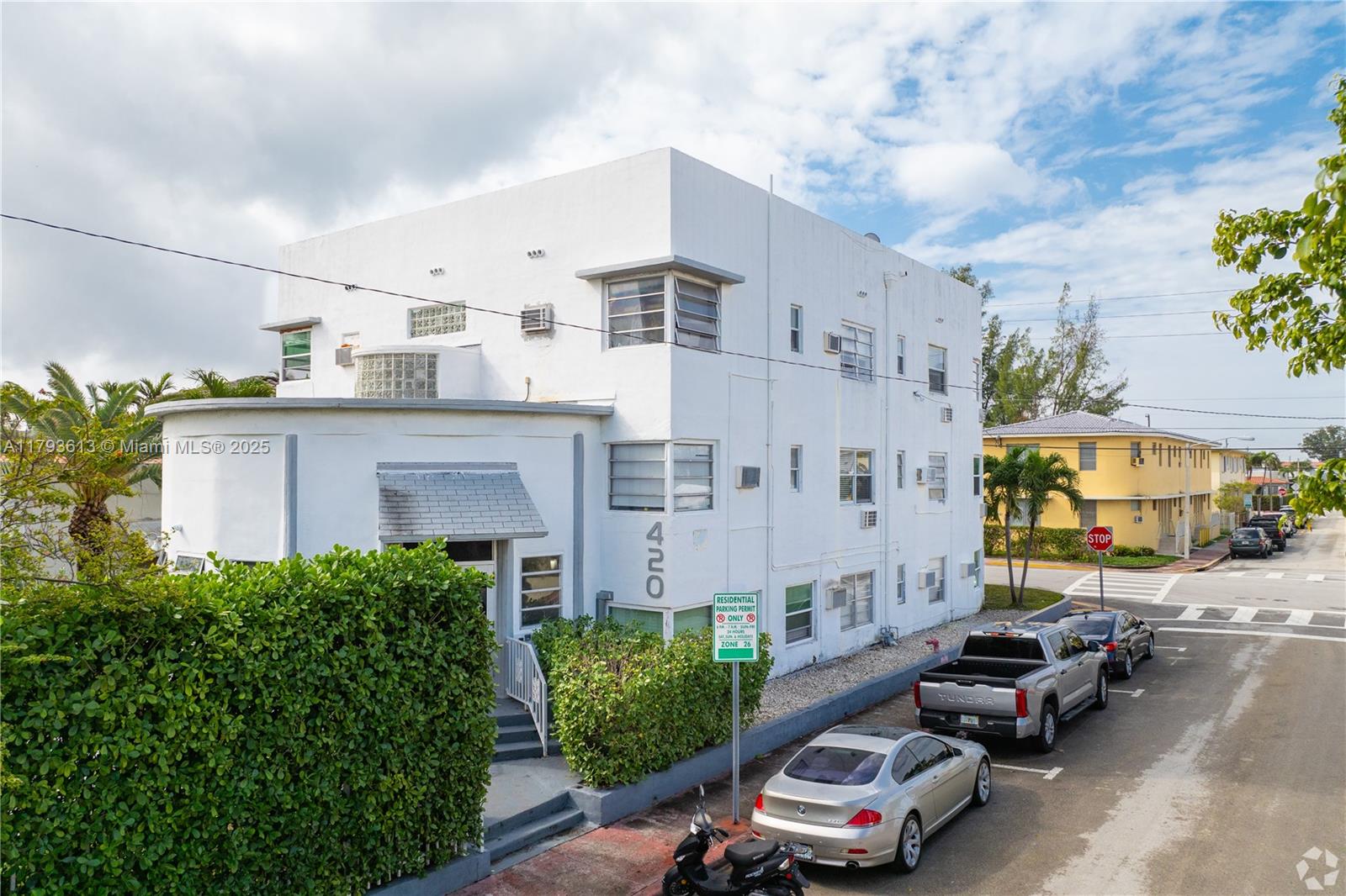 420 78th St 2, Miami Beach, Miami-Dade County, Florida - 1 Bedrooms  
1 Bathrooms - 