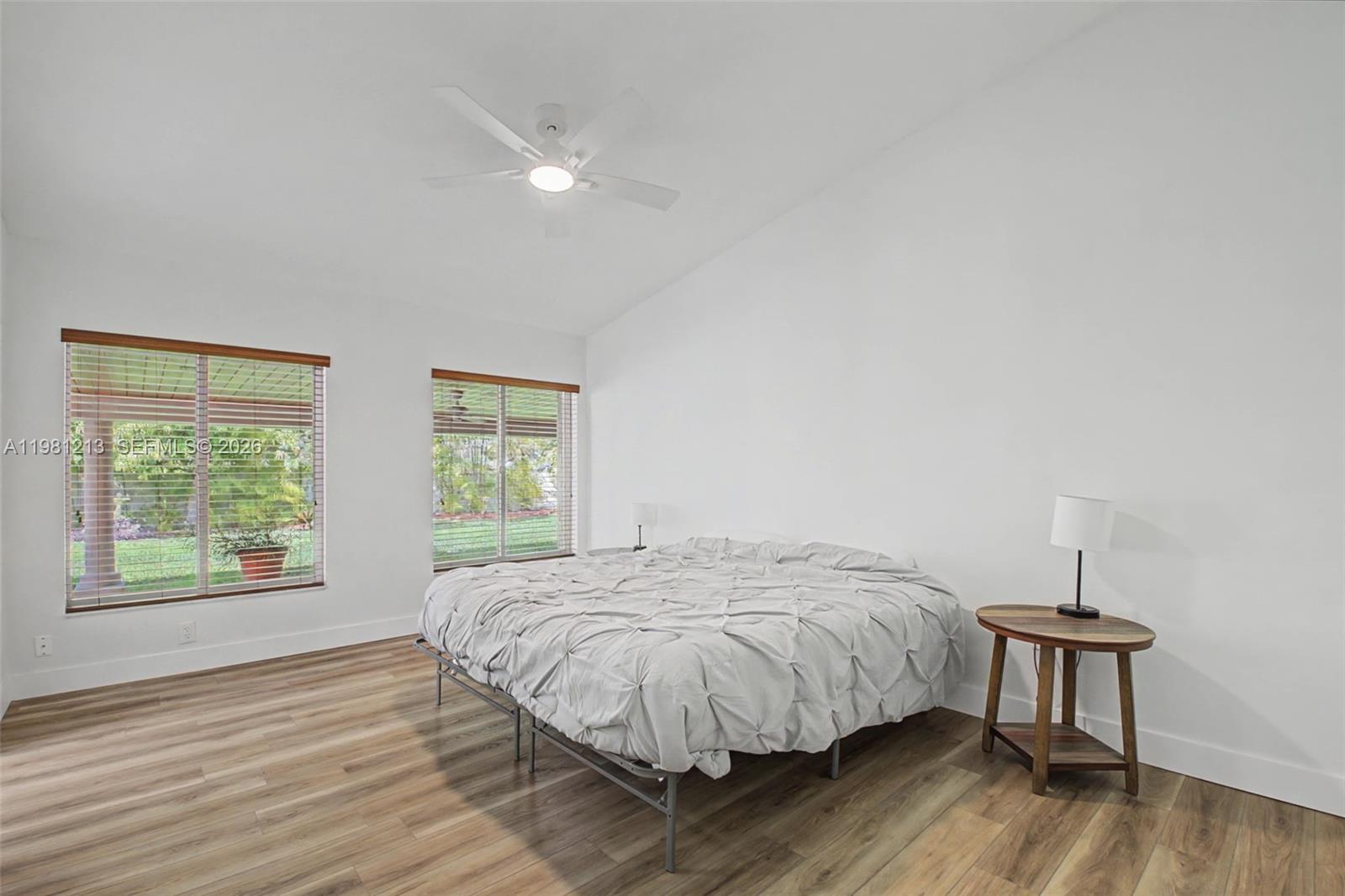 MUNNE ROYAL HOMES - Residential Lease