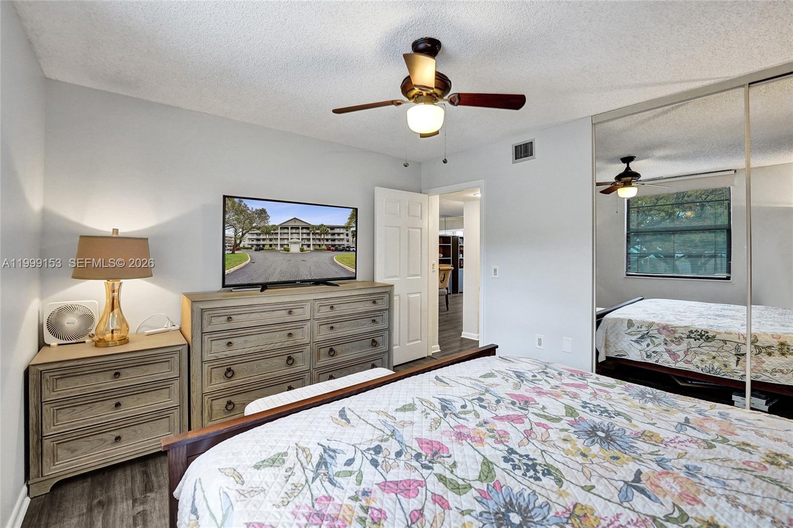 CONDO 13 OF WHITEHALL CON - Residential