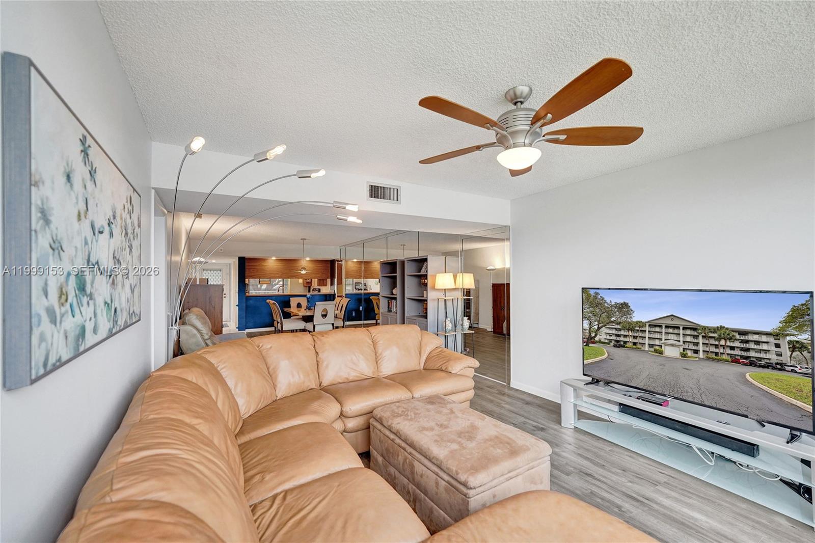 CONDO 13 OF WHITEHALL CON - Residential