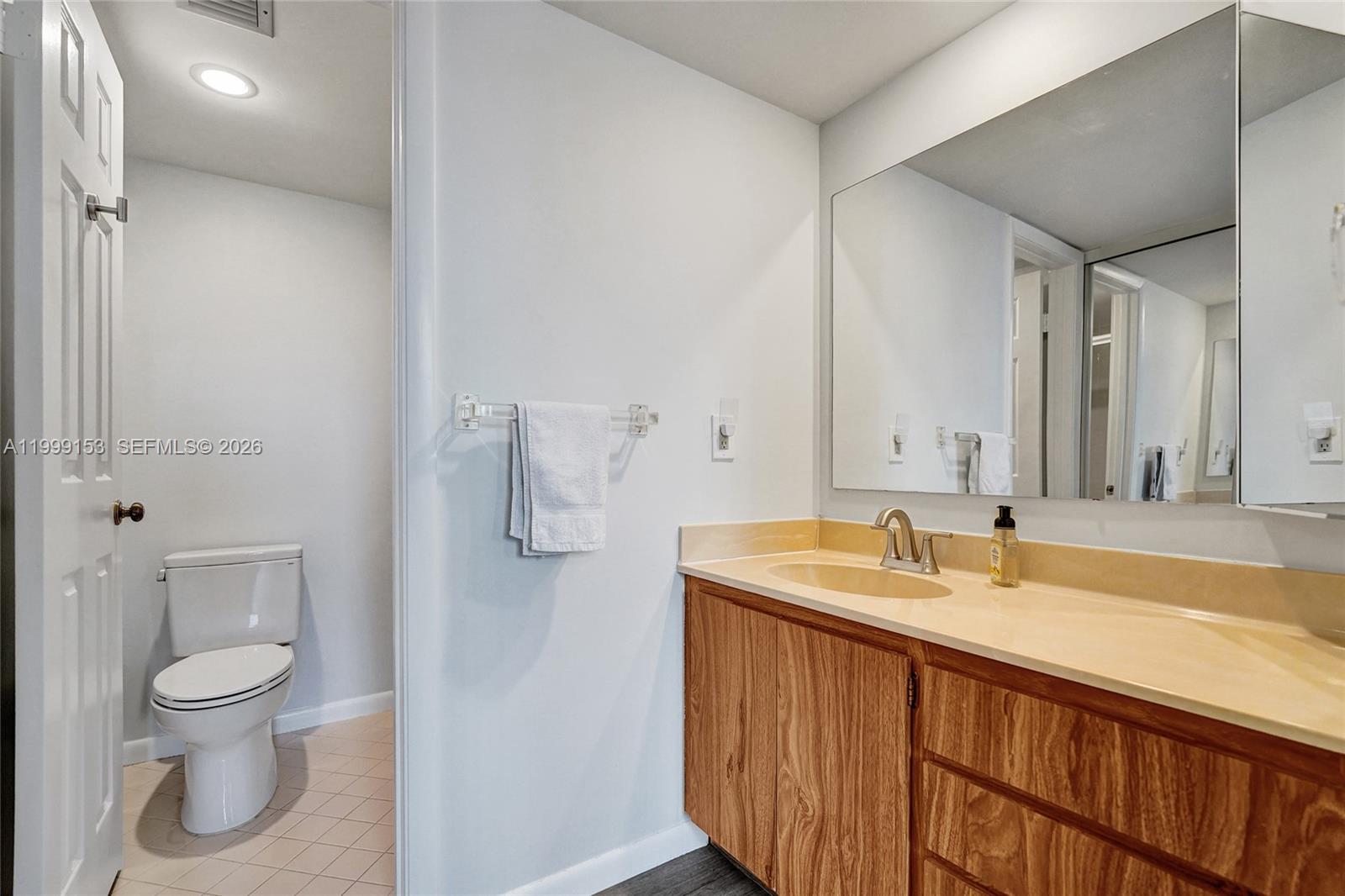 CONDO 13 OF WHITEHALL CON - Residential