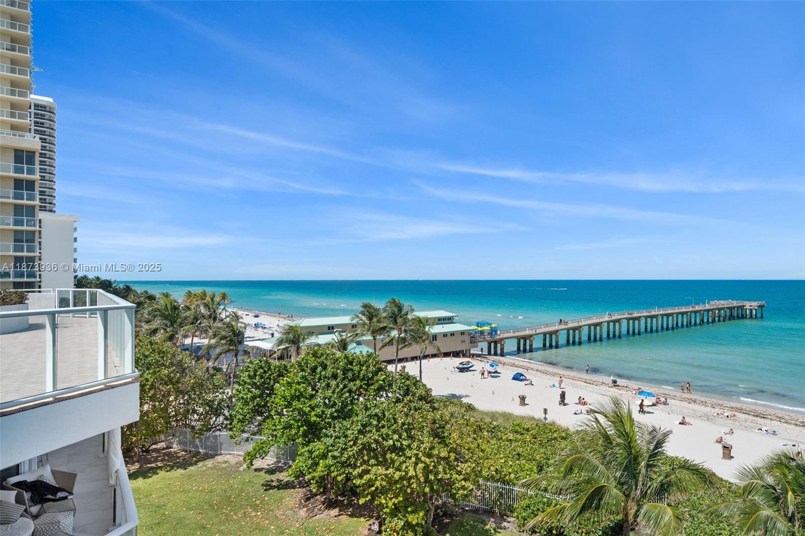 OCEANIA III CONDO - Residential