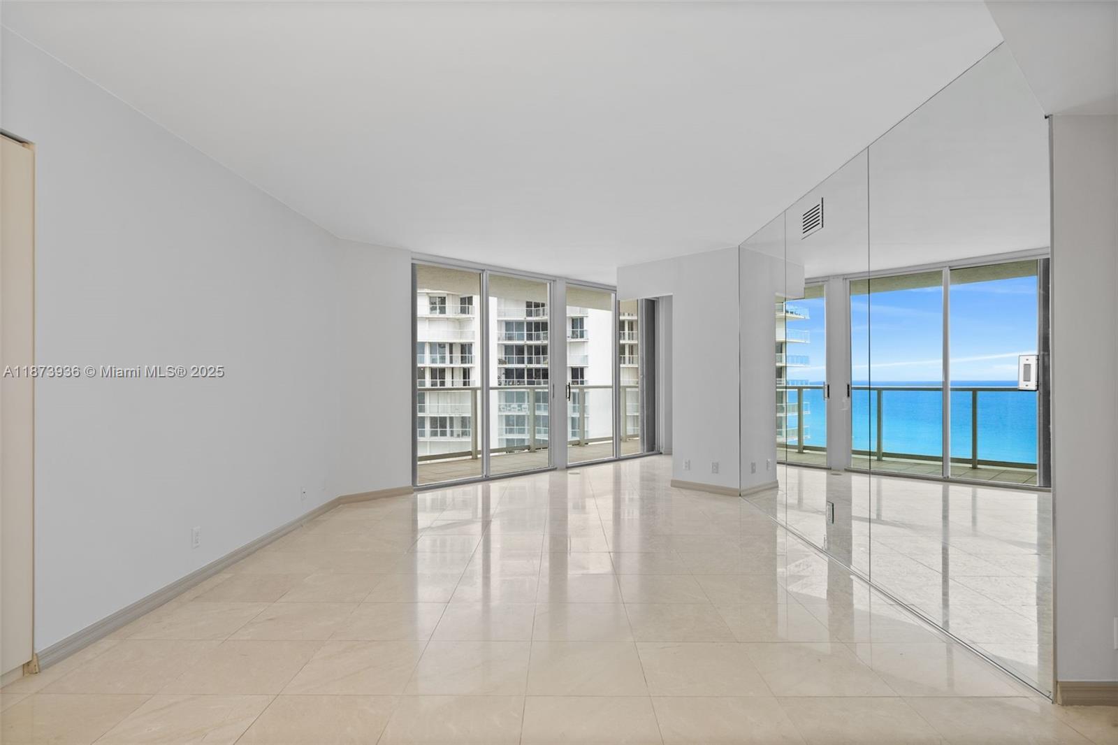 OCEANIA III CONDO - Residential