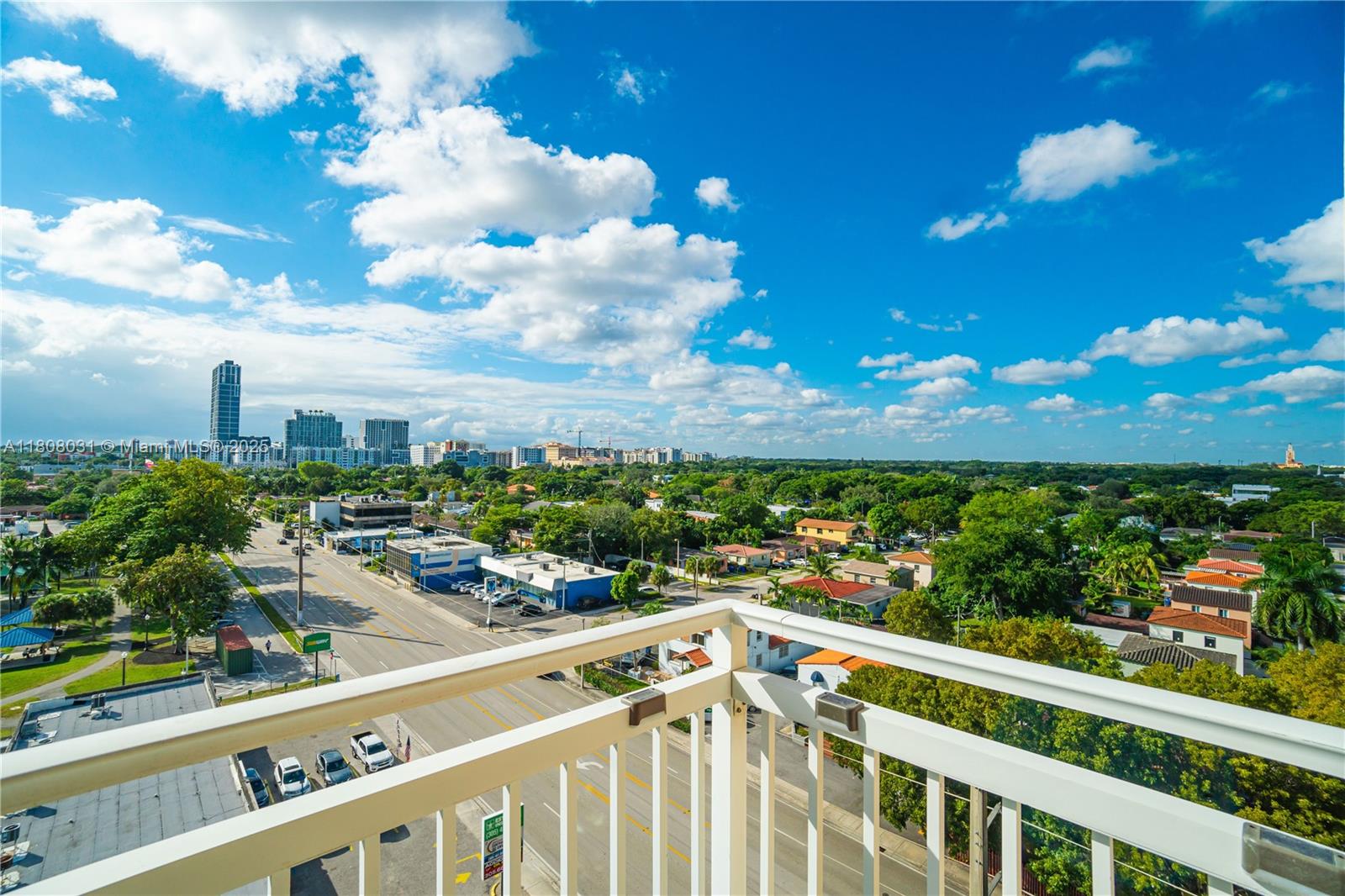 DA VINCI ON DOUGLAS CONDO - Residential