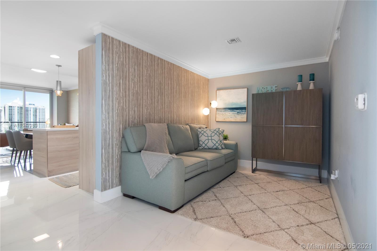 THE HARBOUR NORTH CONDO - Residential