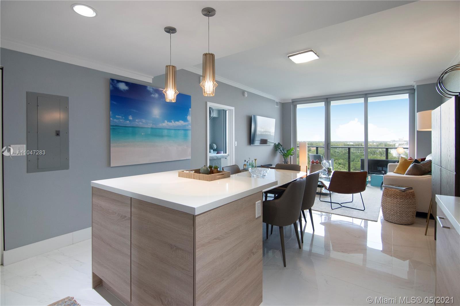 THE HARBOUR NORTH CONDO - Residential