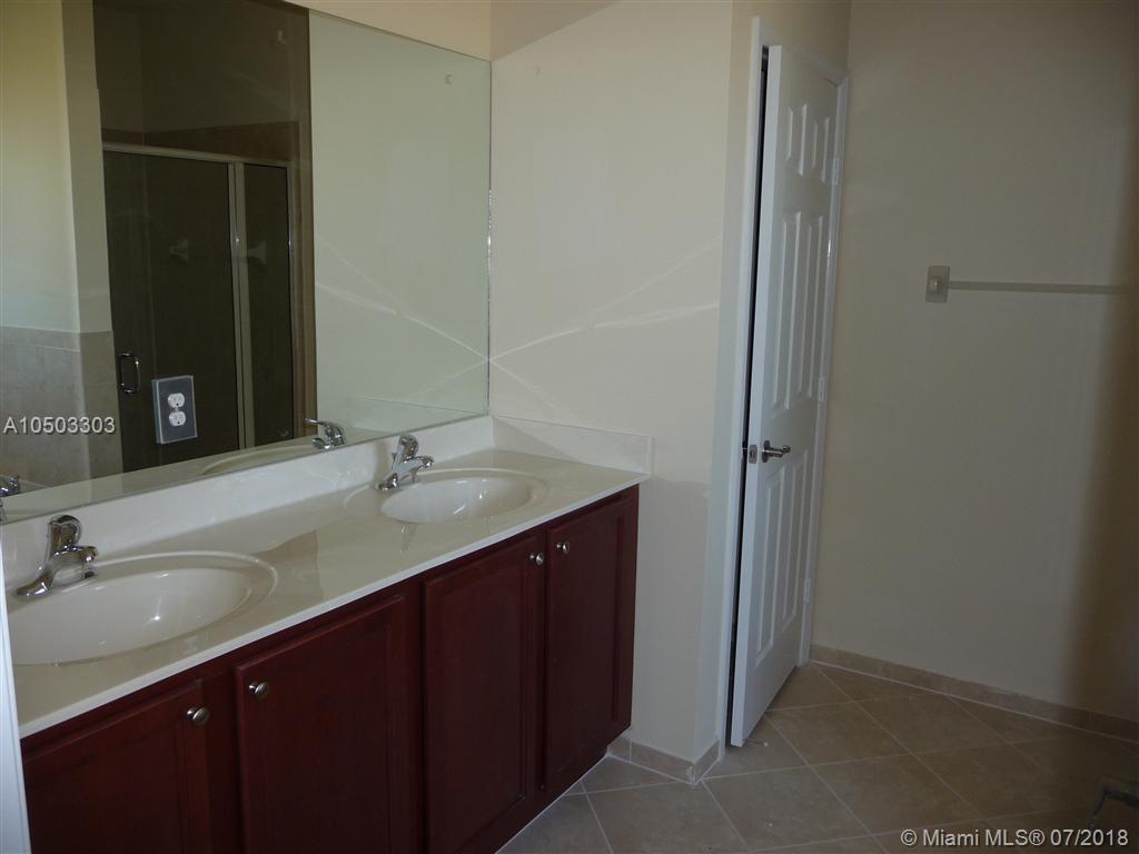 MIRAGE AT ISLAND AT OASIS - Residential Lease