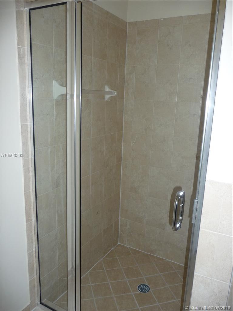 MIRAGE AT ISLAND AT OASIS - Residential Lease