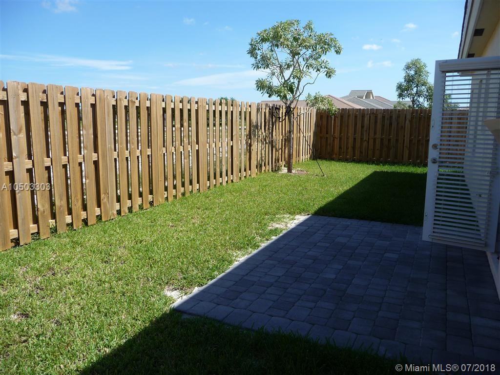 MIRAGE AT ISLAND AT OASIS - Residential Lease