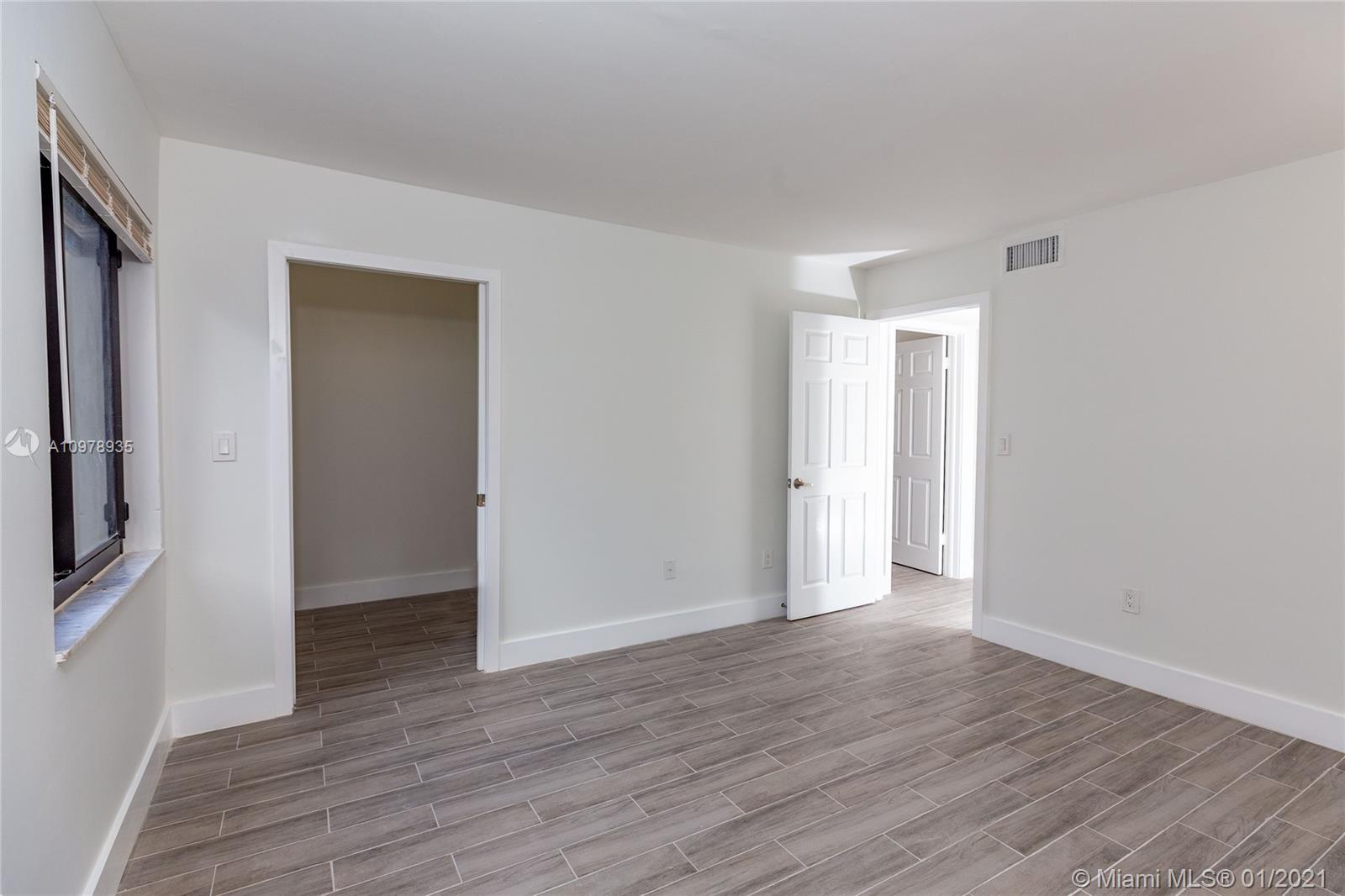 INDIAN LK VILLAGE PHASE 1 - Residential