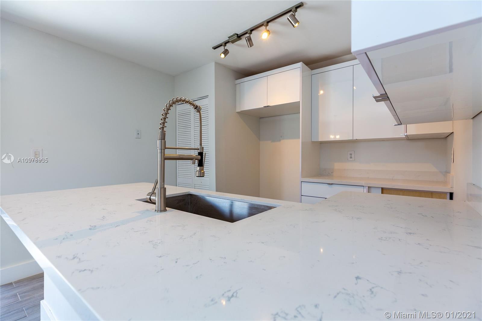 INDIAN LK VILLAGE PHASE 1 - Residential