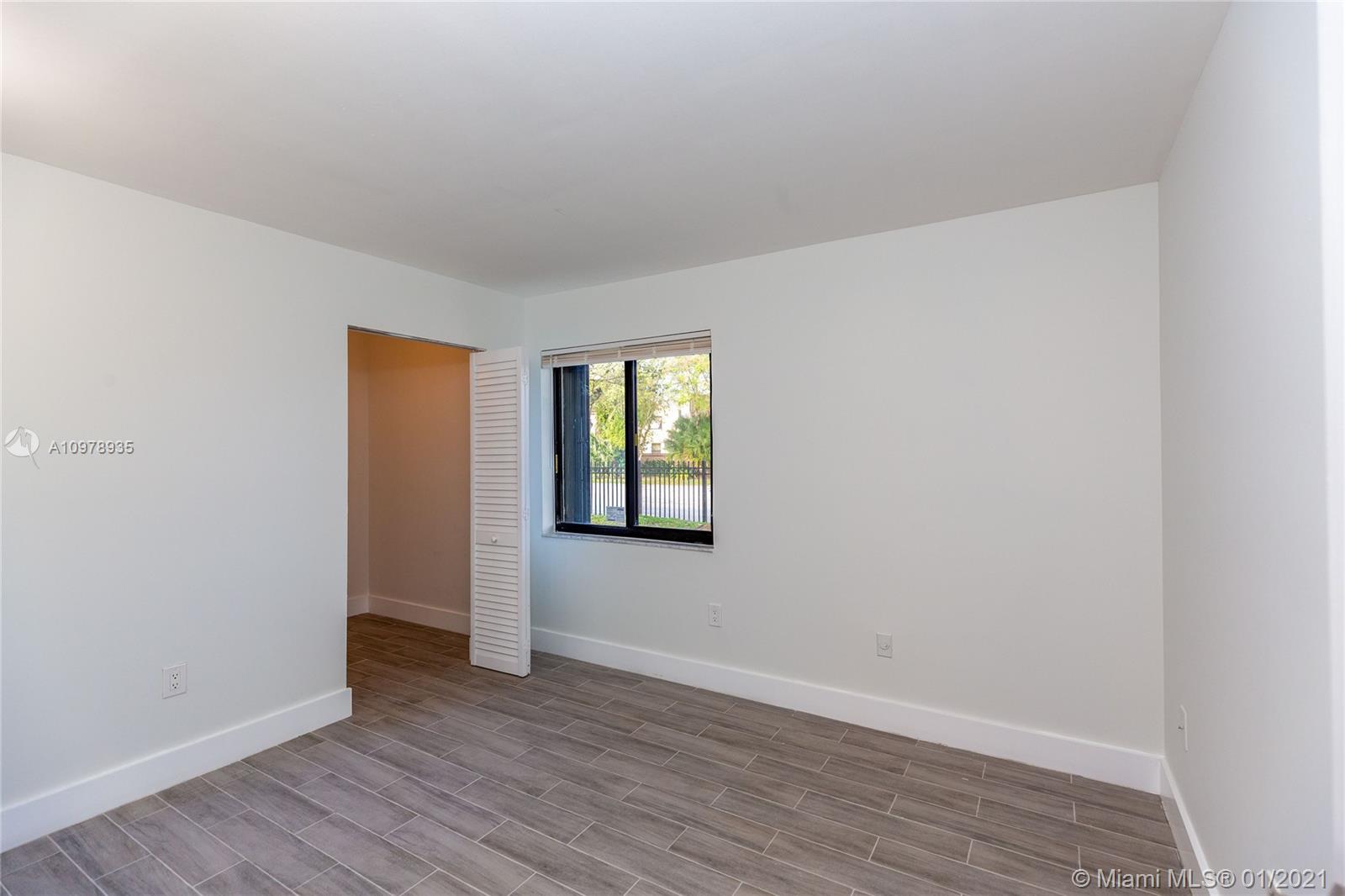 INDIAN LK VILLAGE PHASE 1 - Residential