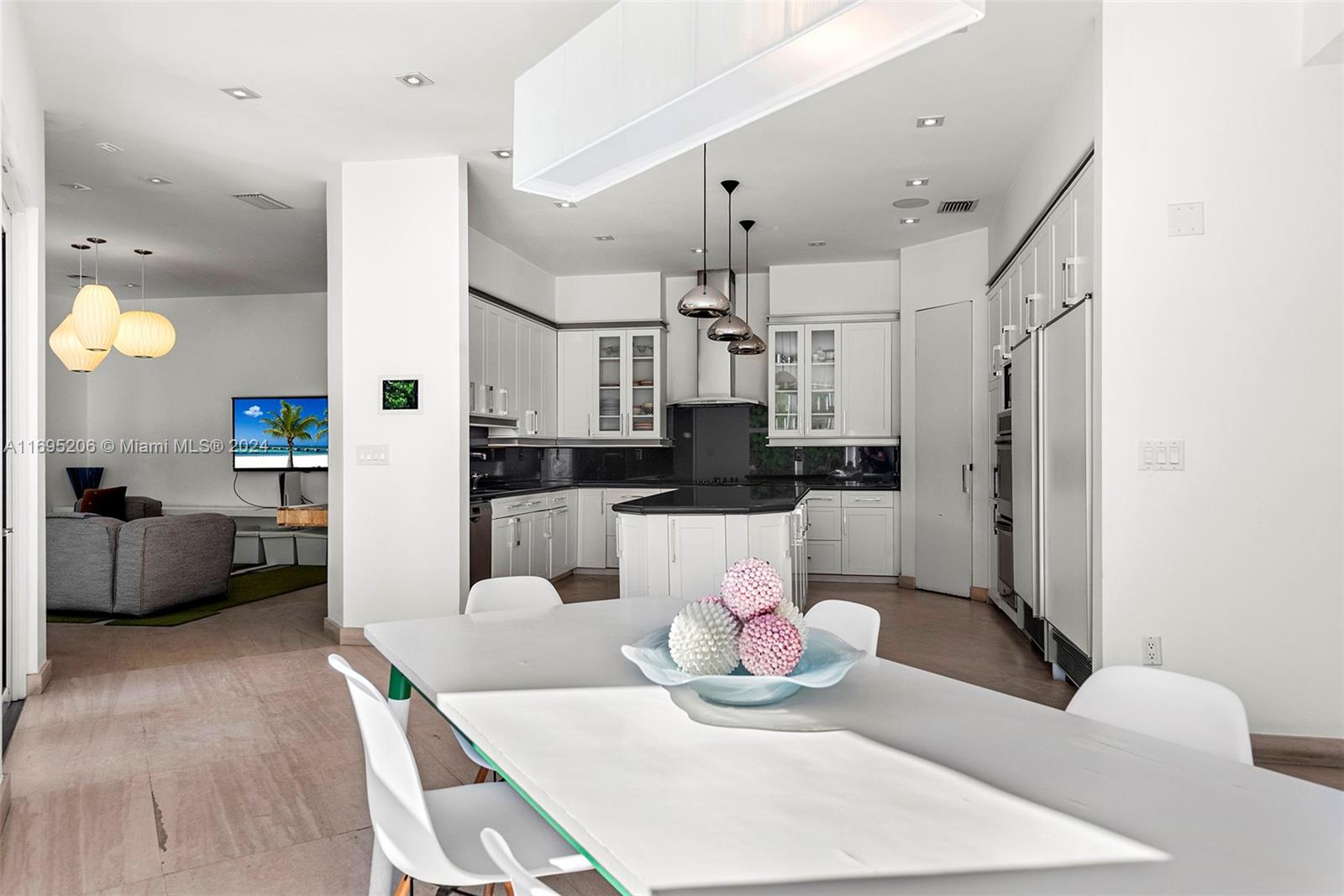 Country Club Estates - Residential