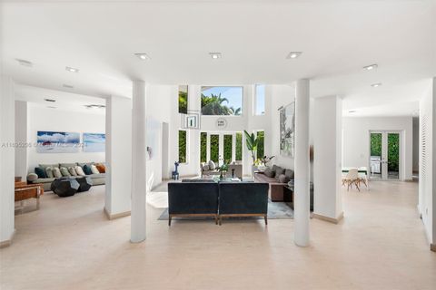 3752 NE 199 ST Aventura FL 33180