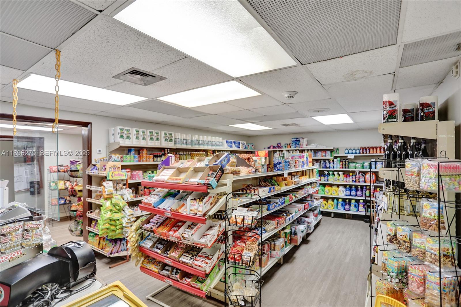 ARLEN HOUSE WEST CONDO - Residential