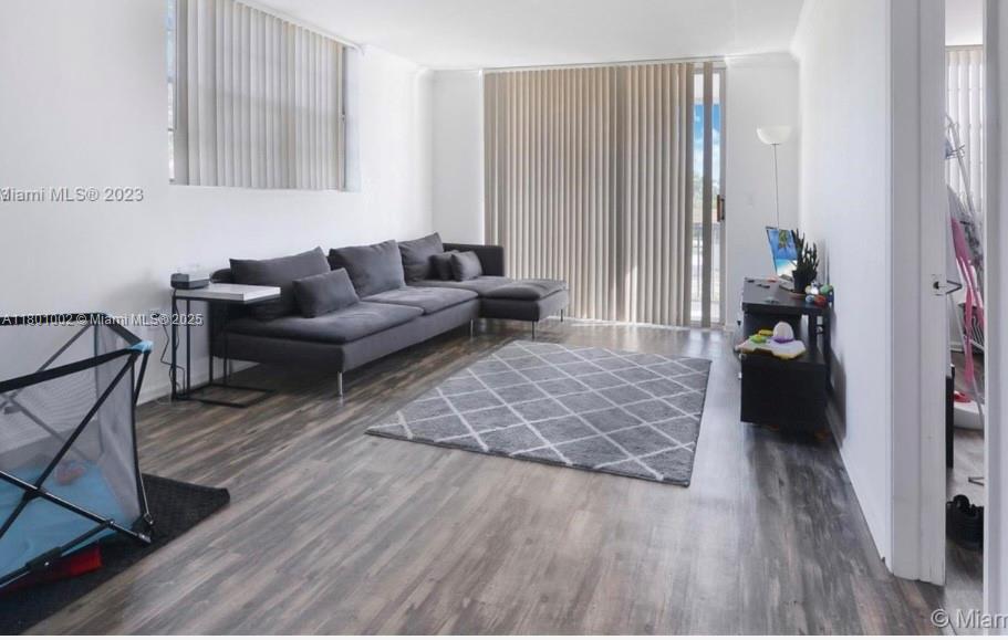 Rental Property at 12590 Ne 16th Ave 211, North Miami, Miami-Dade County, Florida - Bedrooms: 1 
Bathrooms: 2  - $1,800 MO.