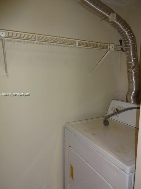 LAKE FOREST PARK II - Residential Lease