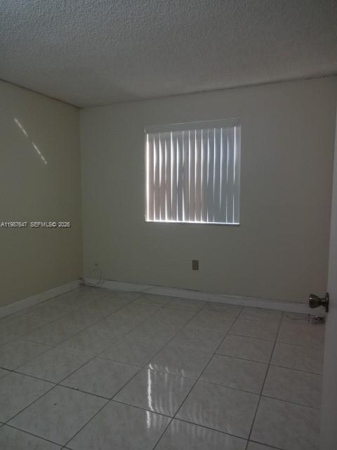 LAKE FOREST PARK II - Residential Lease