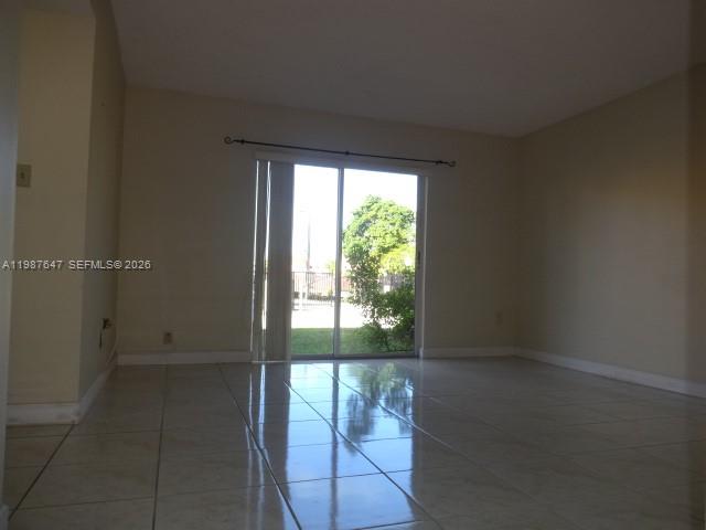 LAKE FOREST PARK II - Residential Lease