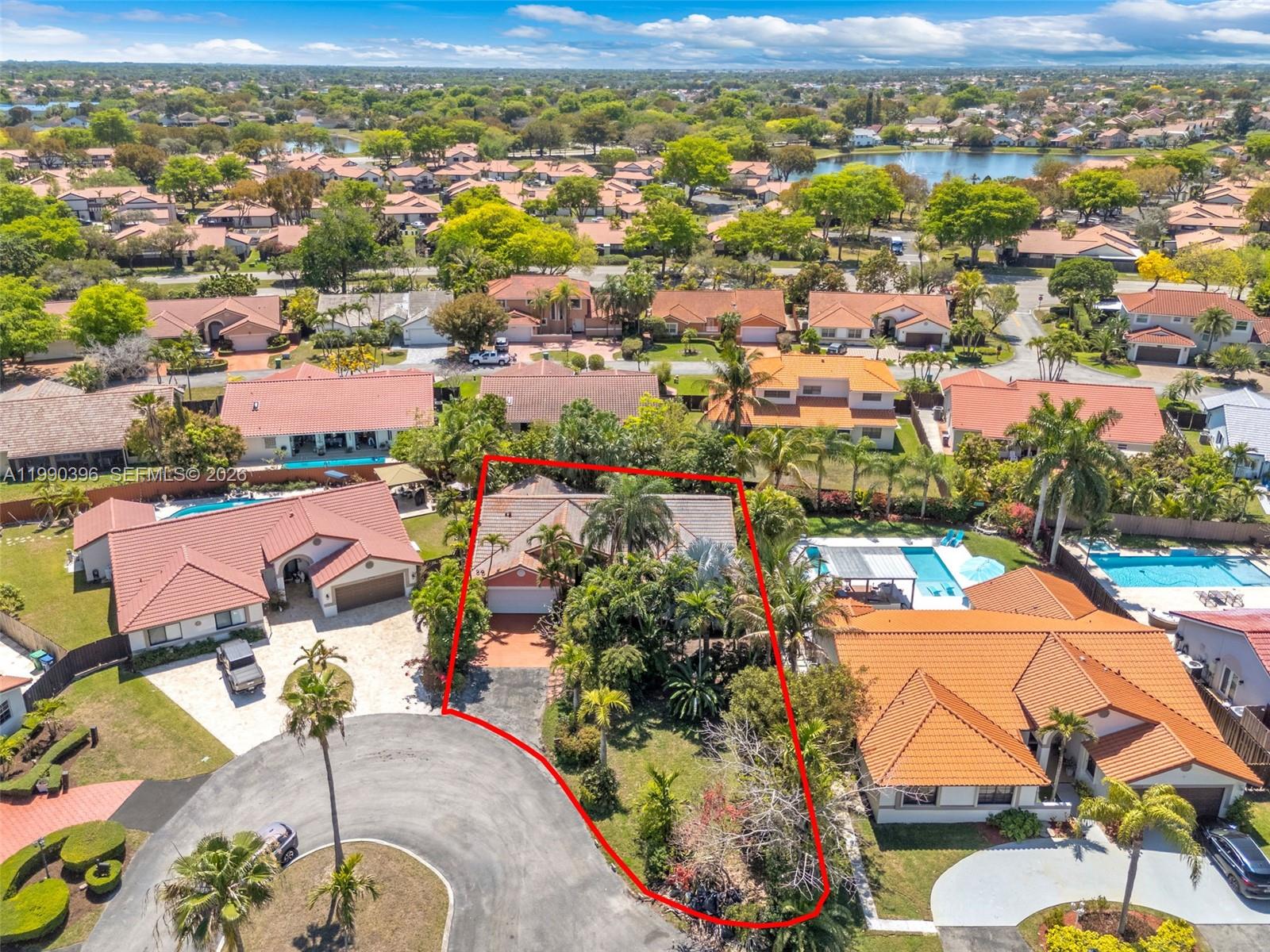 THE MANSIONS - Residential