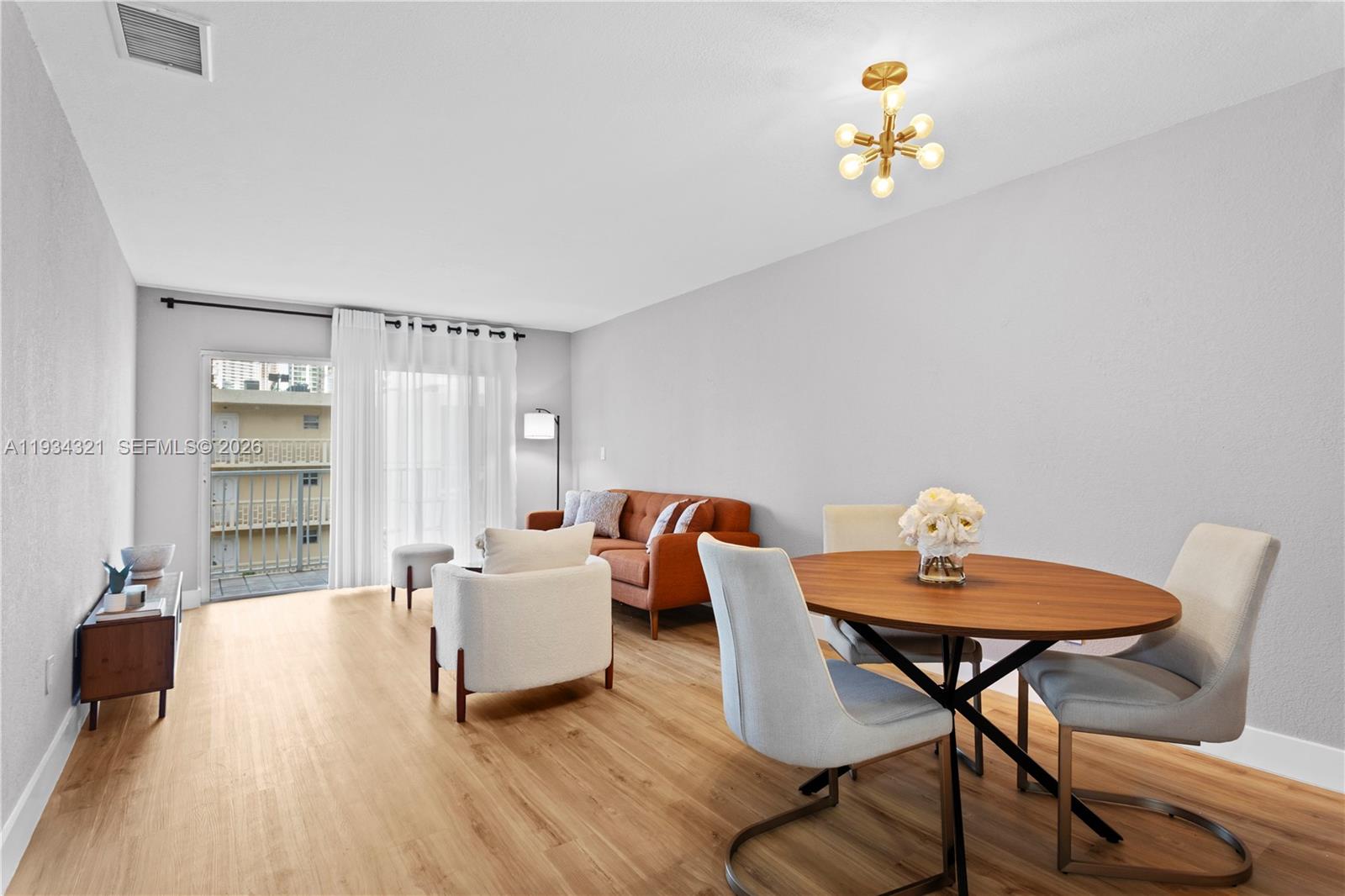 LA PIAZZA NAVONA CONDO - Residential