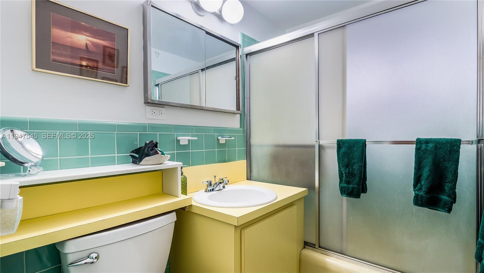 LAUDERDALE ISLES NO 2 - Residential