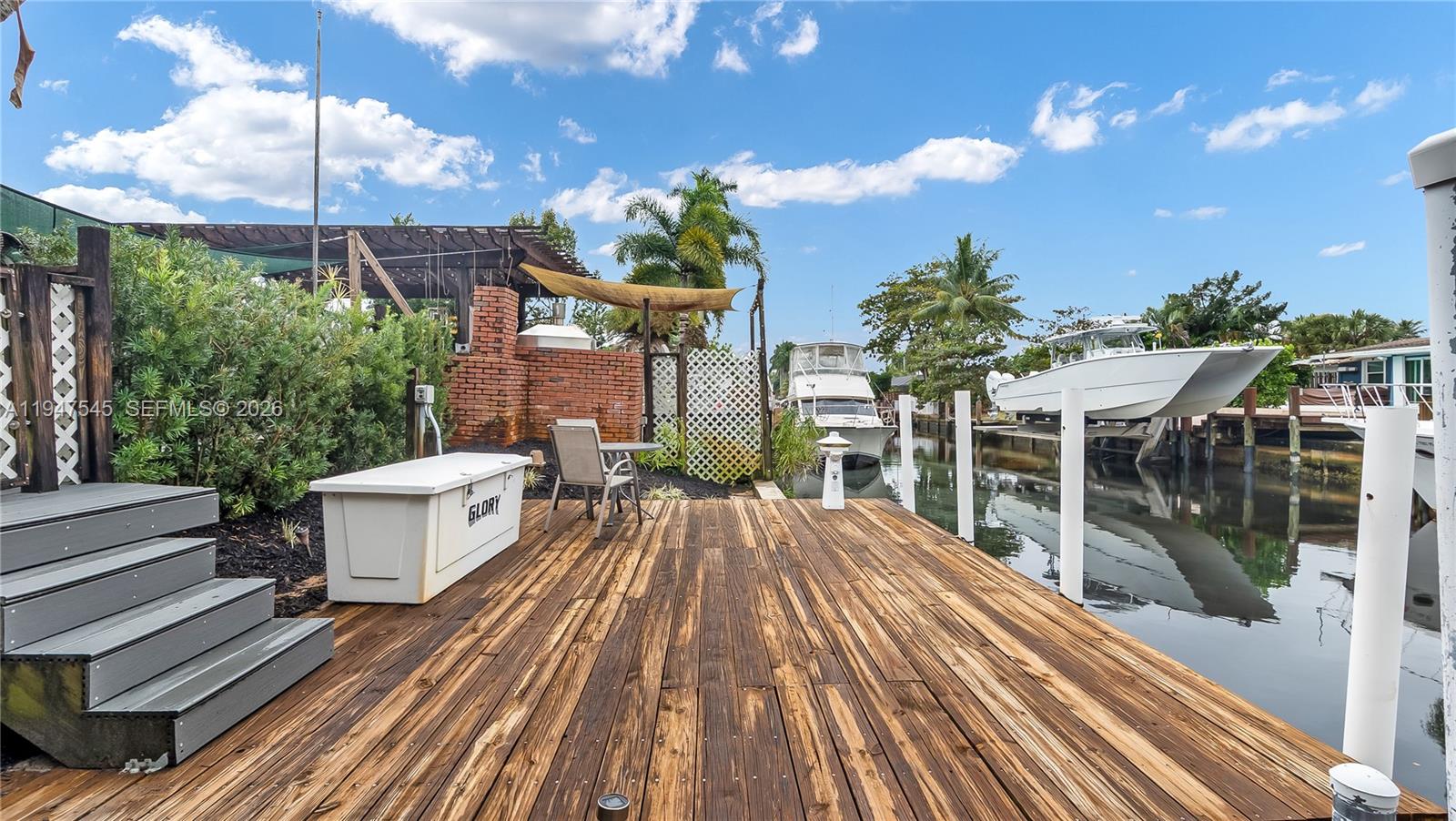 LAUDERDALE ISLES NO 2 - Residential