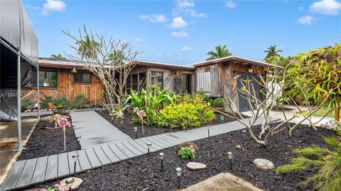 2455 Flamingo Ln Fort Lauderdale FL 33312