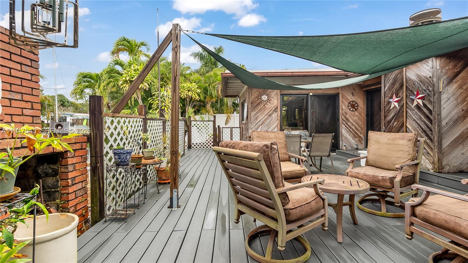 LAUDERDALE ISLES NO 2 - Residential