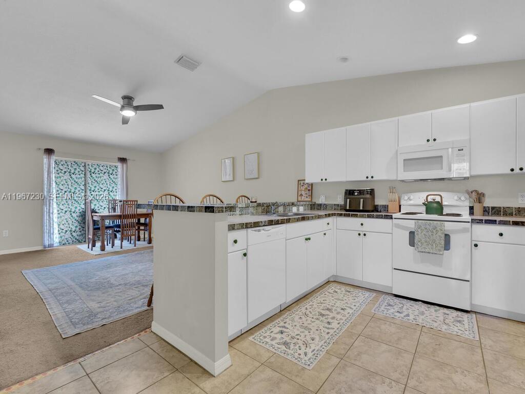 1208/1210 SE 24th AVE