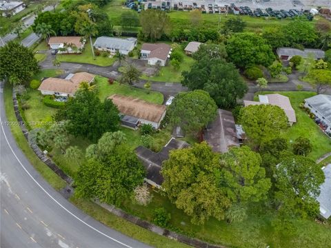 Tiny photo for 410 SW Natura Ave, Deerfield Beach, FL 33441 (MLS # A12005972)