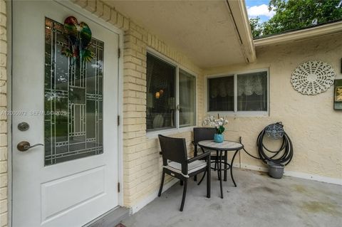 Tiny photo for 410 SW Natura Ave, Deerfield Beach, FL 33441 (MLS # A12005972)