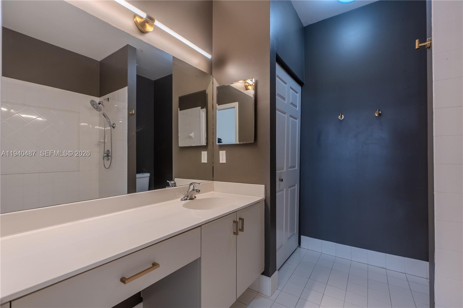 PARK PLACE AT PLANTATION - Residential