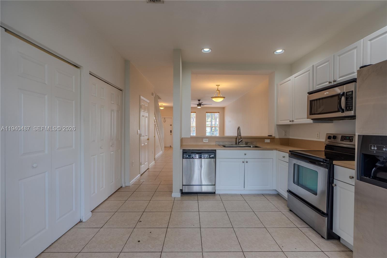 PARK PLACE AT PLANTATION - Residential