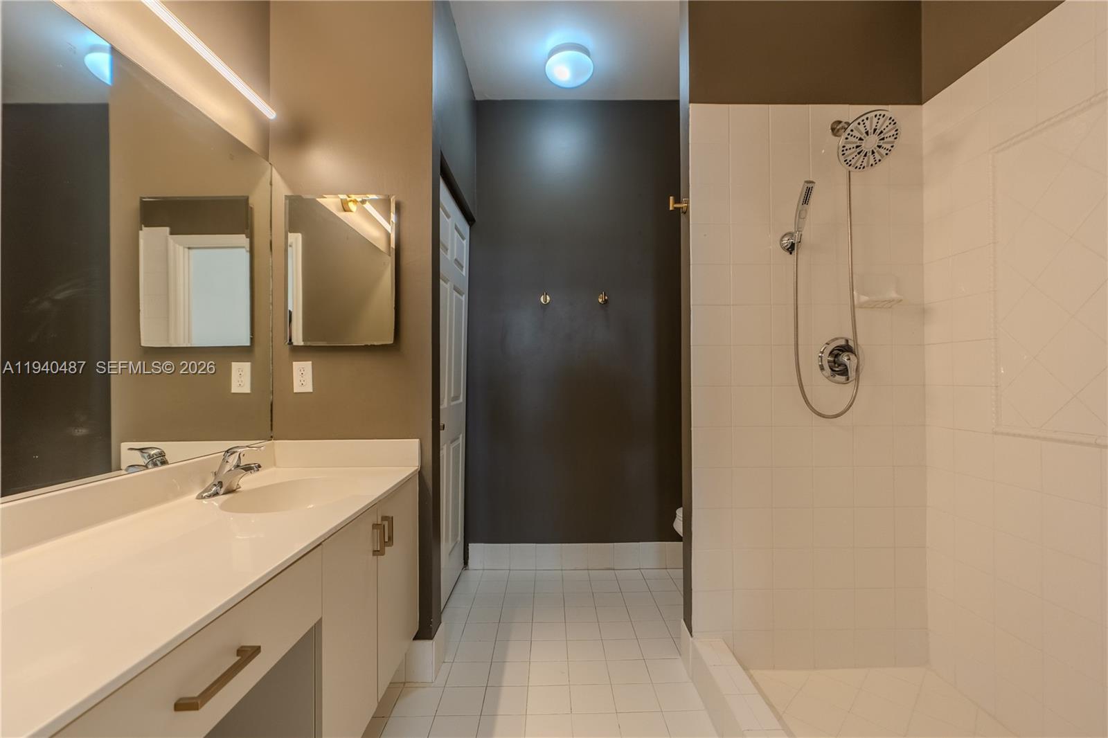 PARK PLACE AT PLANTATION - Residential