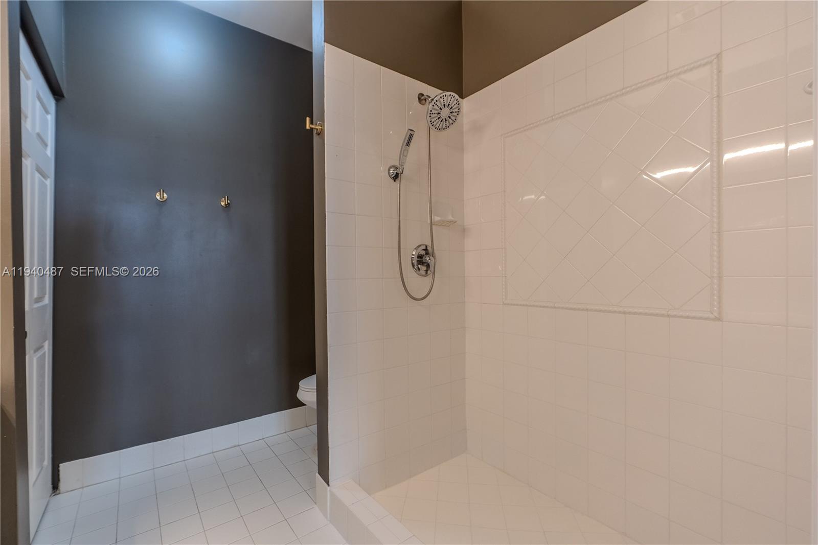 PARK PLACE AT PLANTATION - Residential