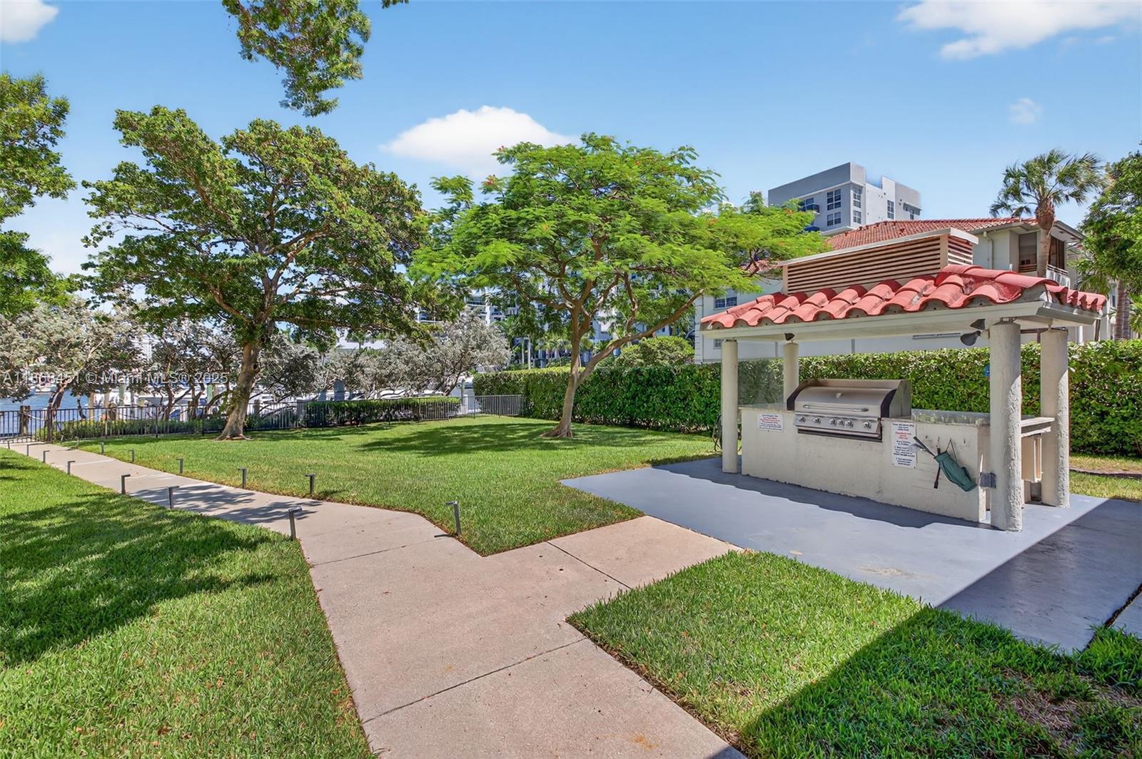 TOWER PORTSMOUTH AT PORT - Residential