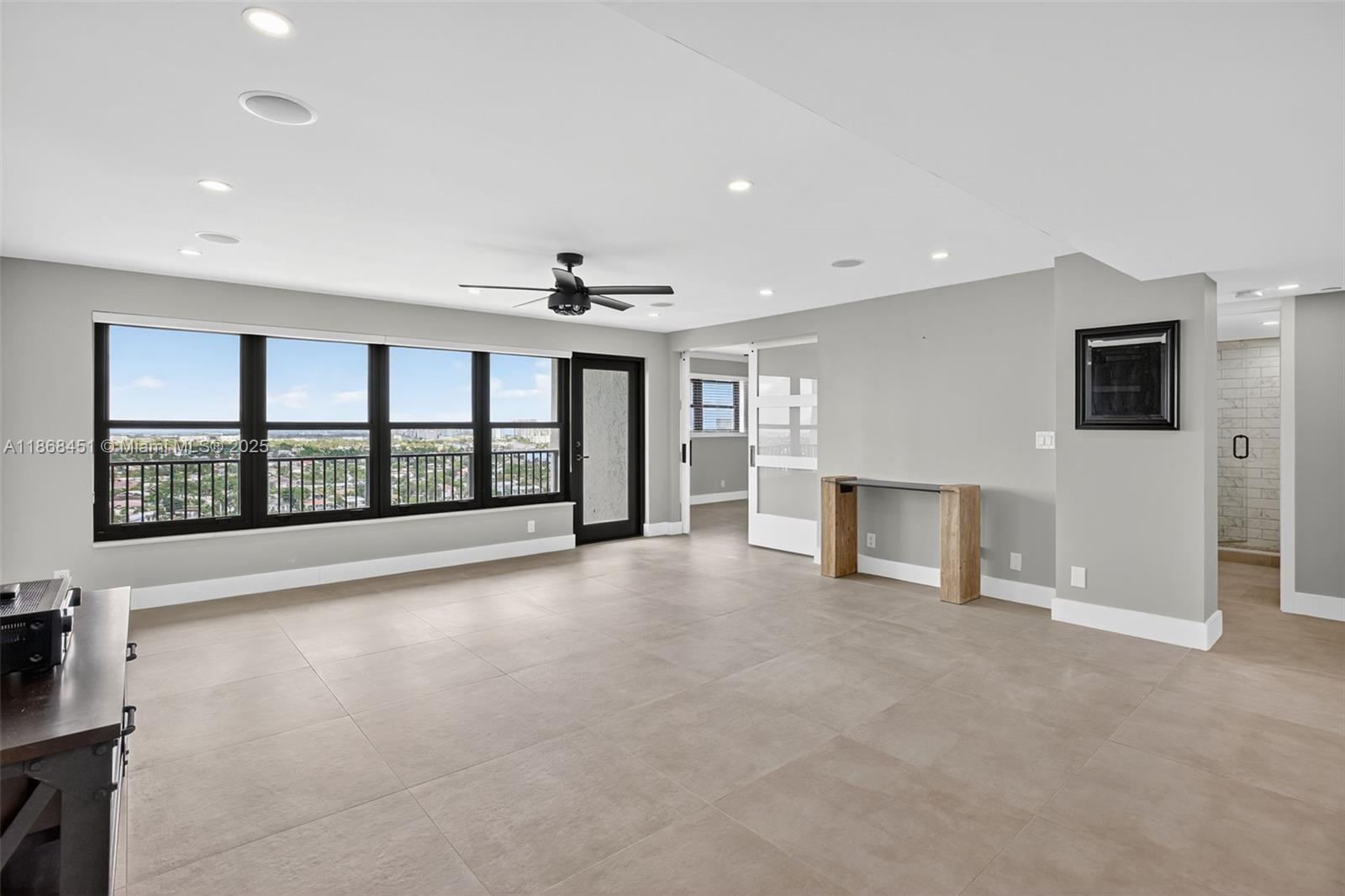3200 Port Royale Dr N 2011