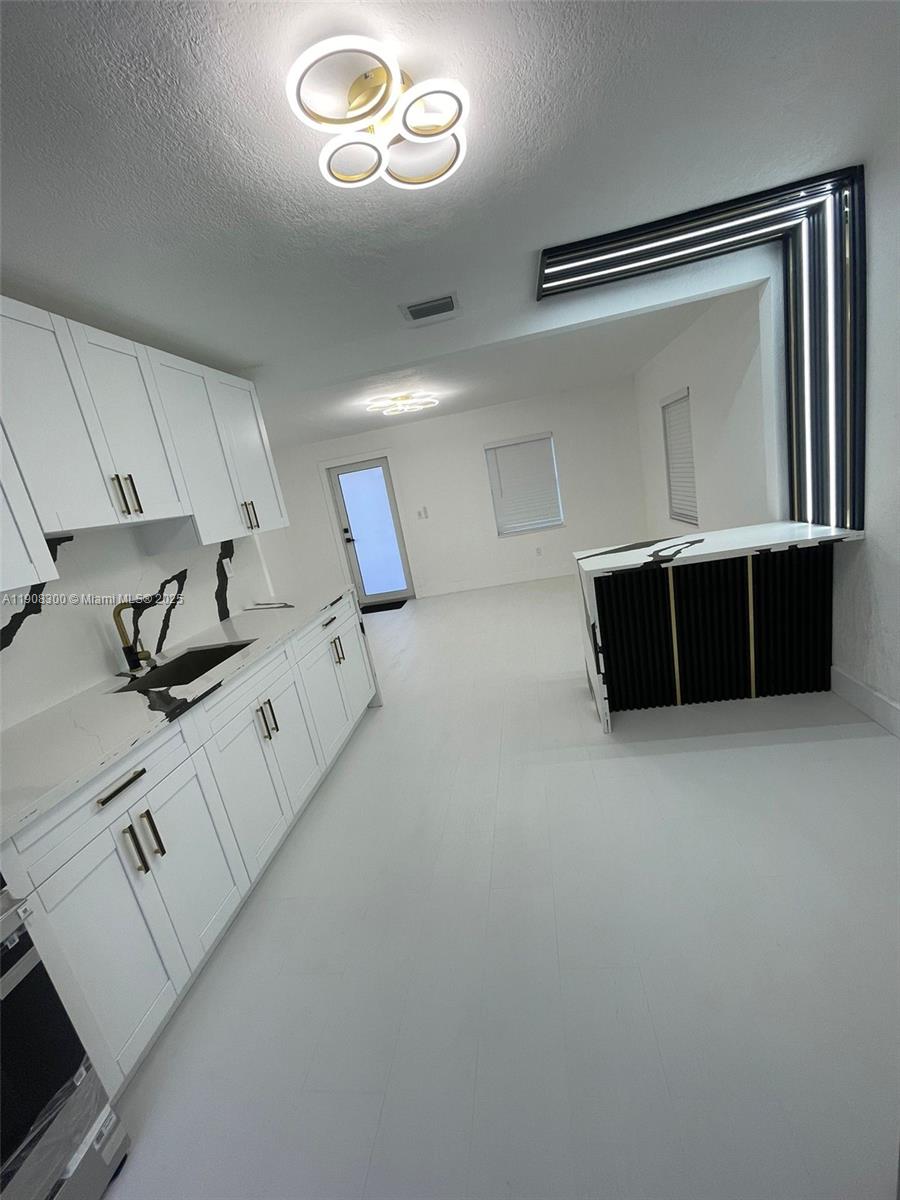 HIGHVIEW GARDENS SEC E - Residential