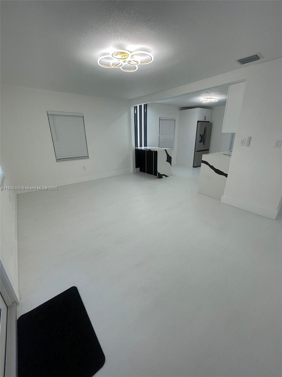 HIGHVIEW GARDENS SEC E - Residential