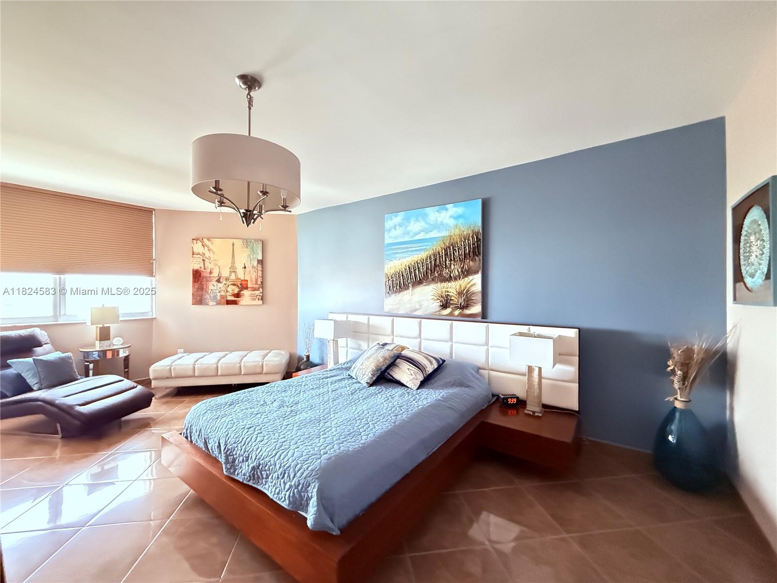 HEMISPHERES CONDO - Residential