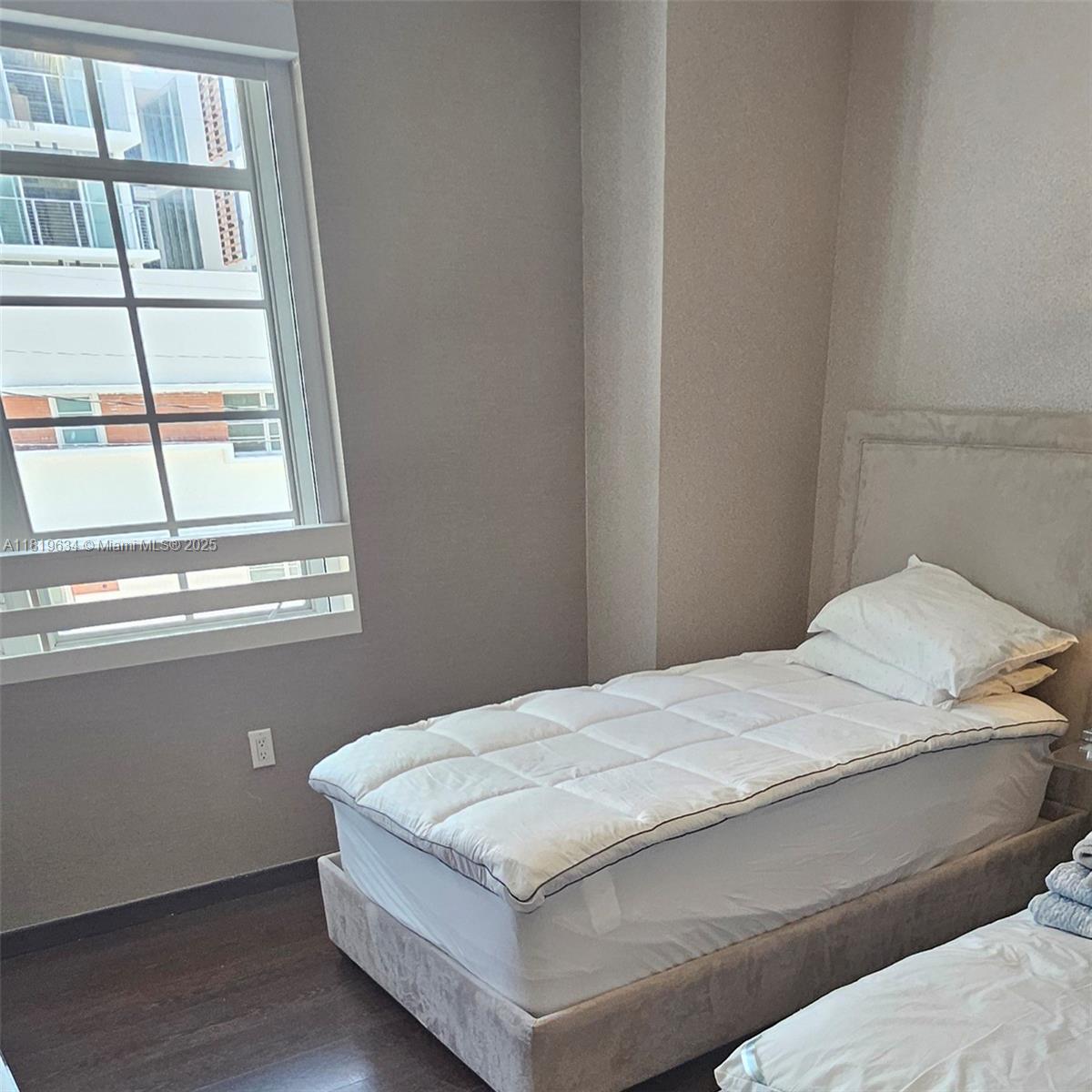 ARTECITY GOVERNOR CONDO - Residential Lease