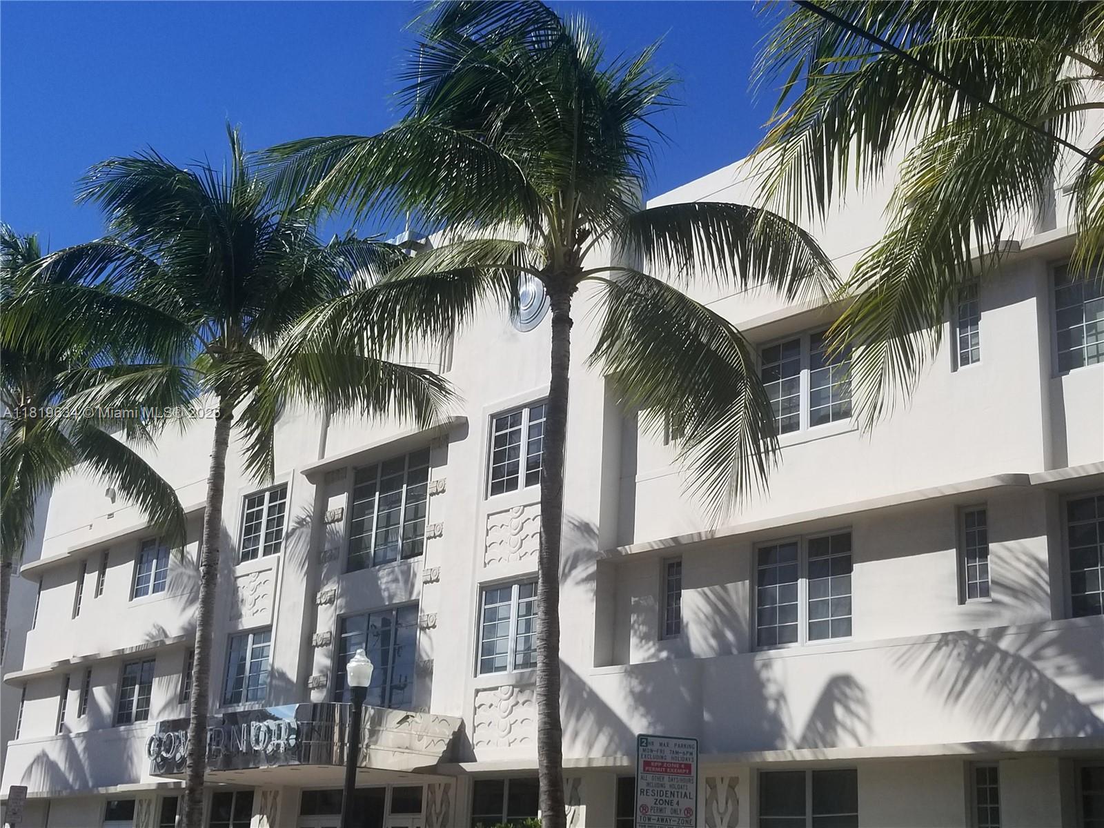 435 21st St 201, Miami Beach, Miami-Dade County, Florida - 2 Bedrooms  
2 Bathrooms - 