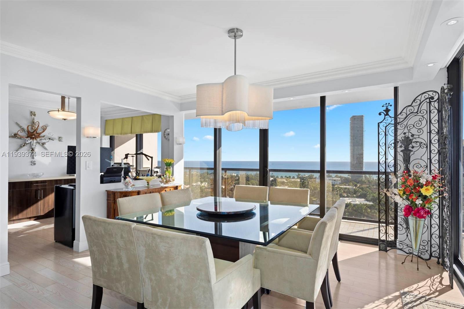 TURNBERRY ISLE SOUTH COND - Residential