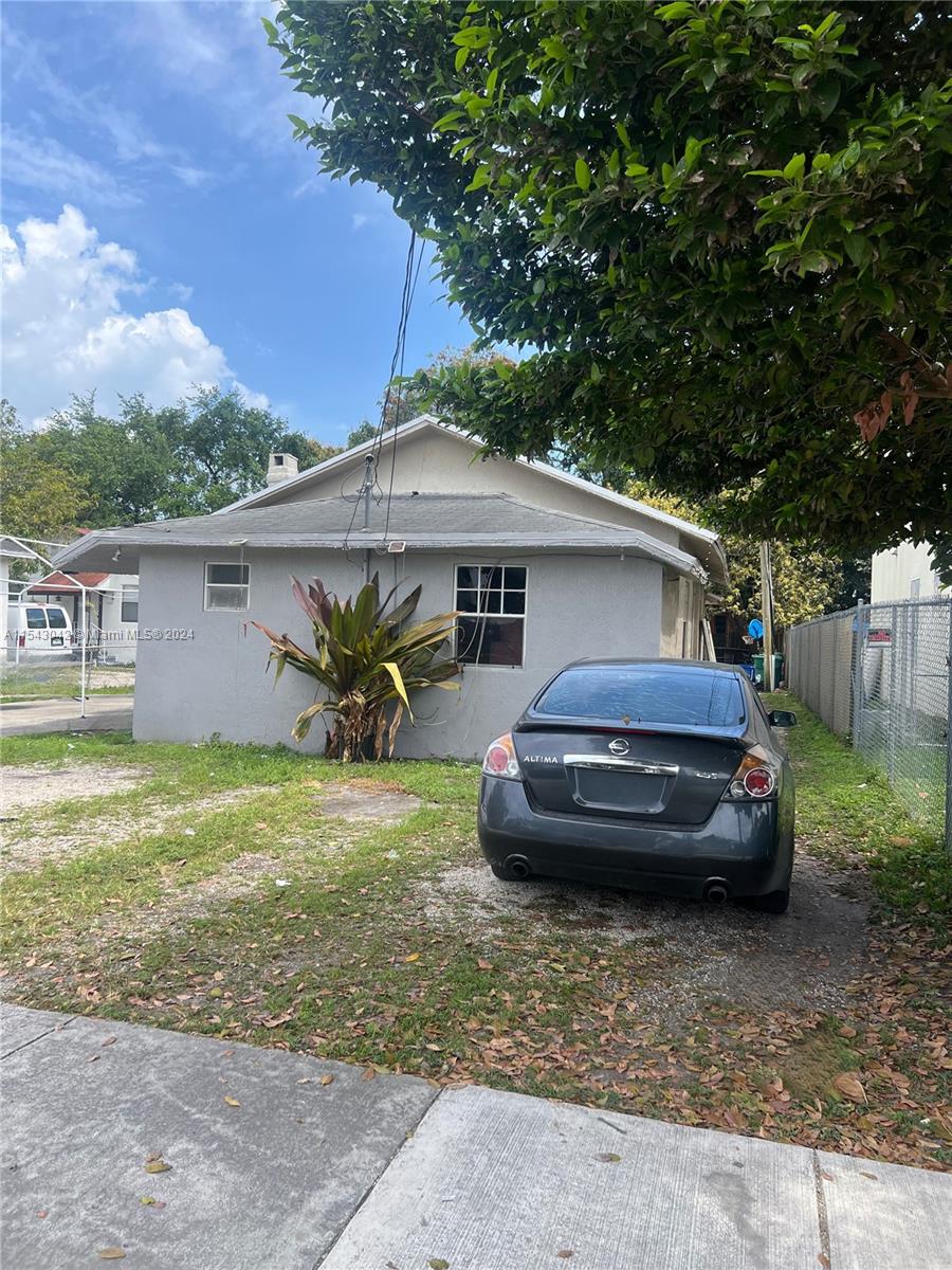 ALLAPATTAH HEIGHTS - Residential