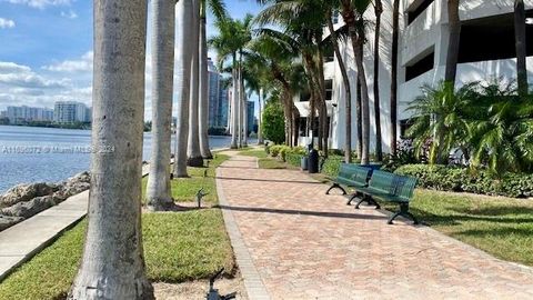 A home in Aventura