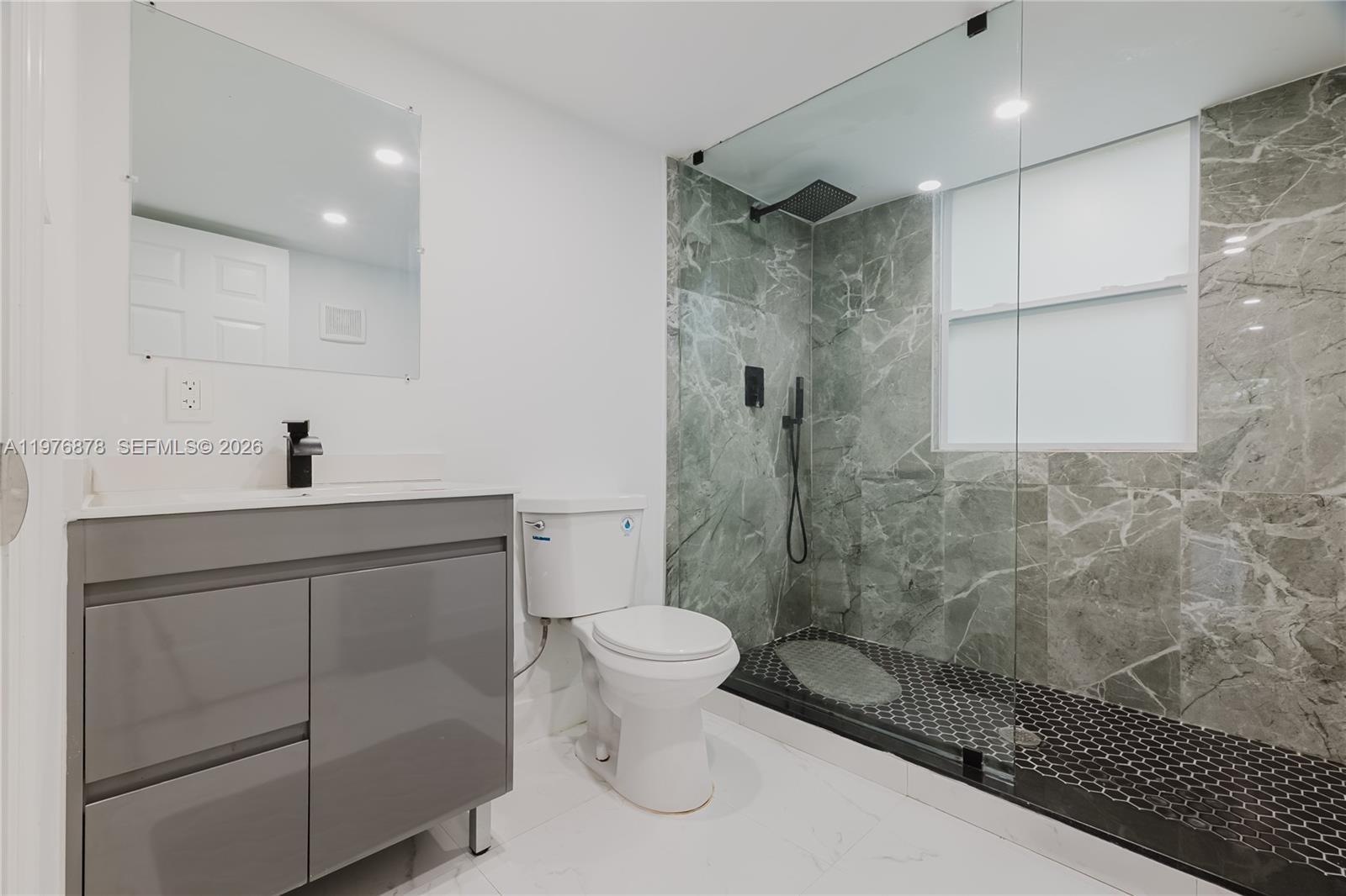 DEVONSHIRE - Residential