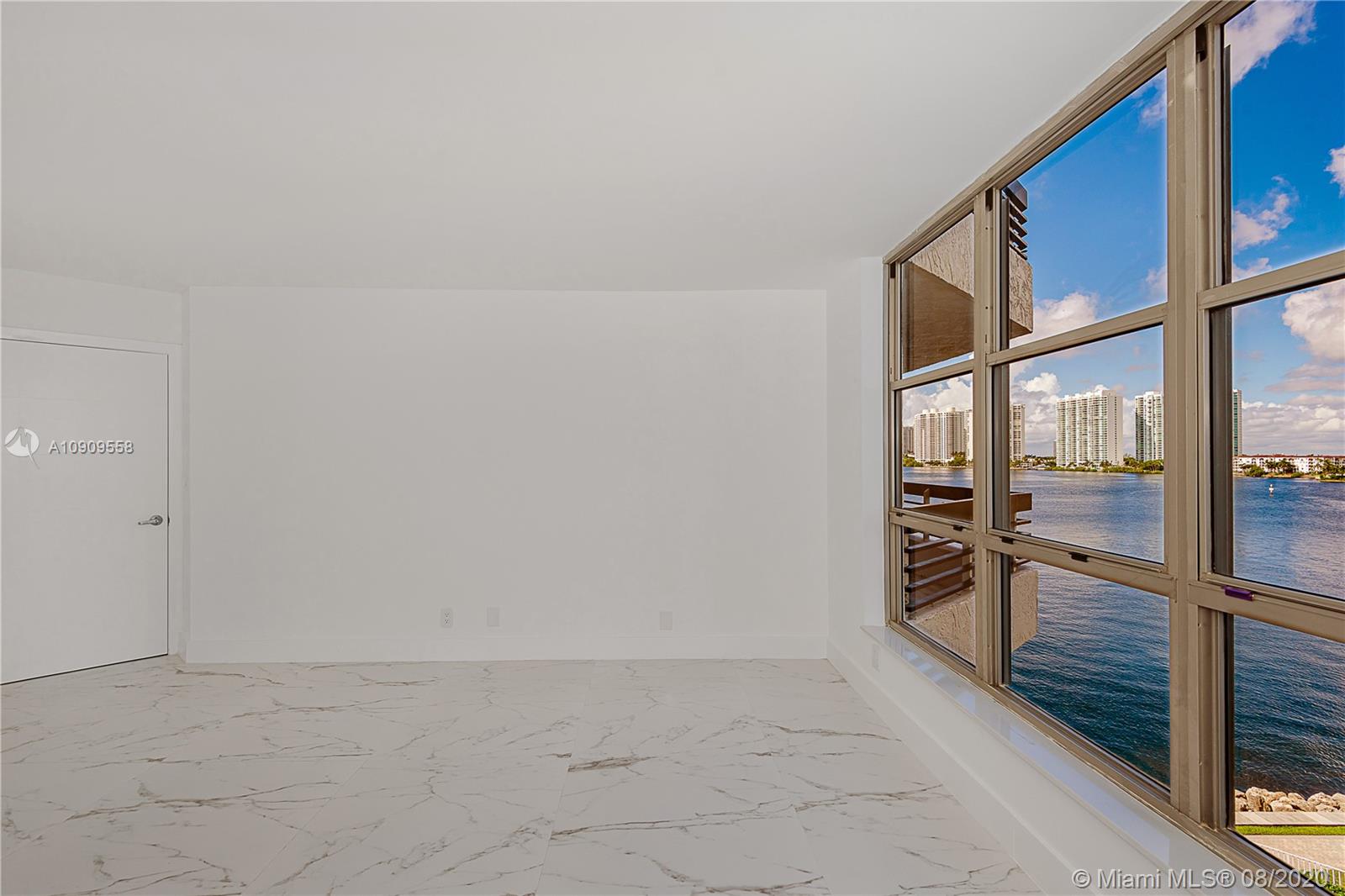 Mystic Pointe - Residential