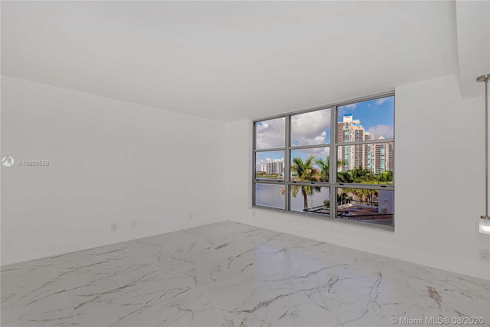 Mystic Pointe - Residential